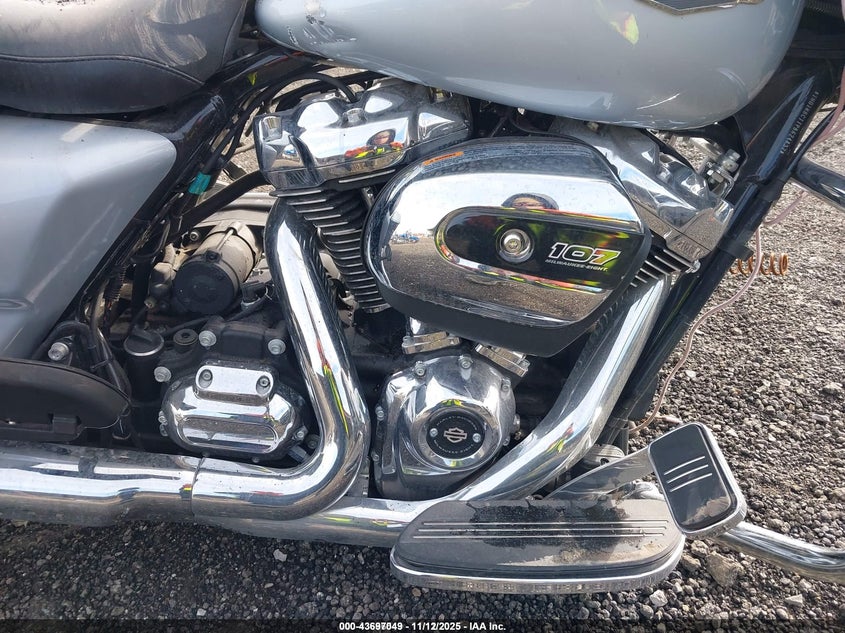 2023 Harley-Davidson Flhx VIN: 1HD1KBC11PB624837 Lot: 43697049