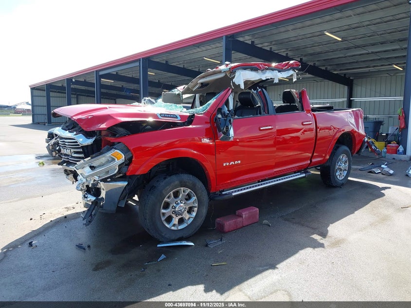 3C6UR5FJ2NG269115 2022 RAM 2500 photo no. 2