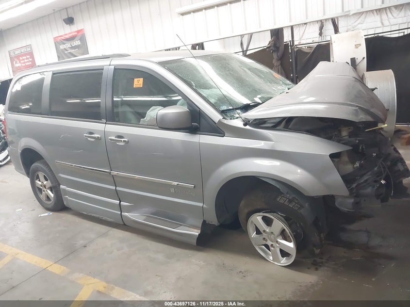 2013 Dodge Grand Caravan Sxt VIN: 2C4RDGCG2DR636847 Lot: 43697126