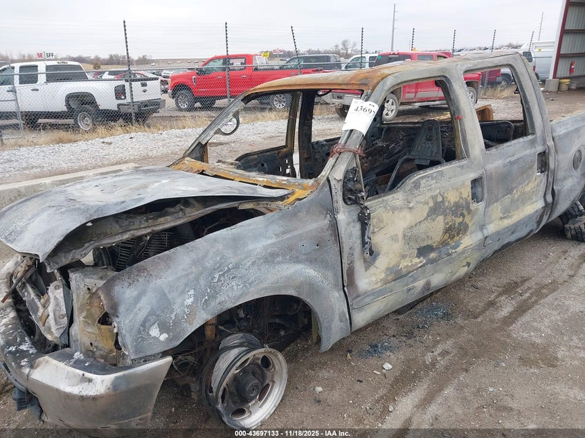 2001 Ford F-350 Lariat/Xl/Xlt VIN: 1FTSW31F51ED64351 Lot: 43697133