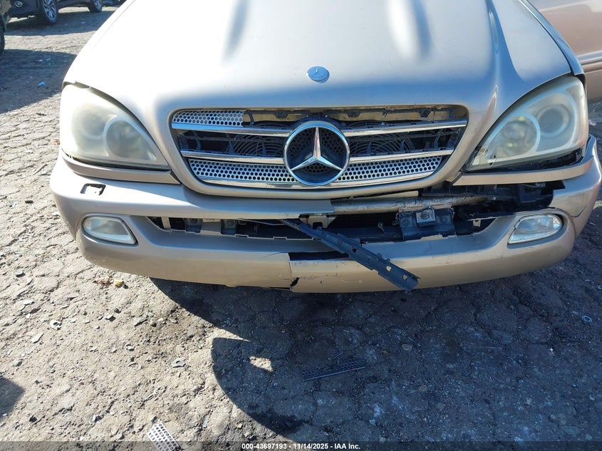 2005 Mercedes-Benz Ml 350 4Matic VIN: 4JGAB57E35A541974 Lot: 43697193