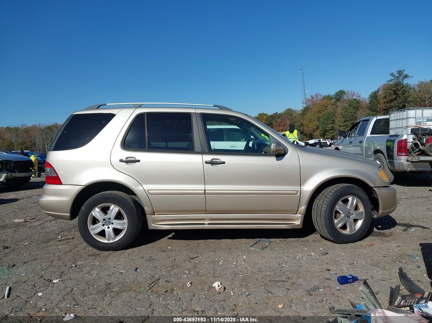 2005 Mercedes-Benz Ml 350 4Matic VIN: 4JGAB57E35A541974 Lot: 43697193