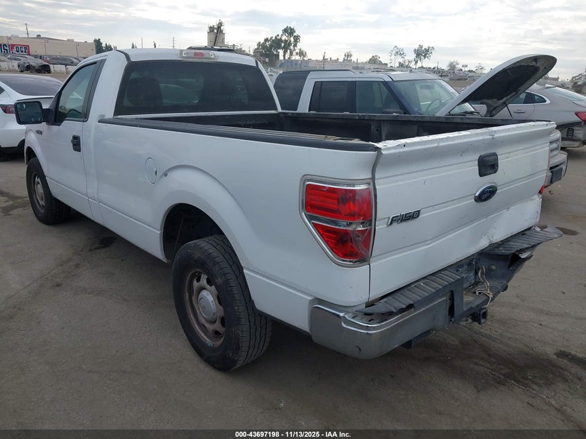 1FTNF1CF6BKD32722 2011 FORD F-150 photo no. 3