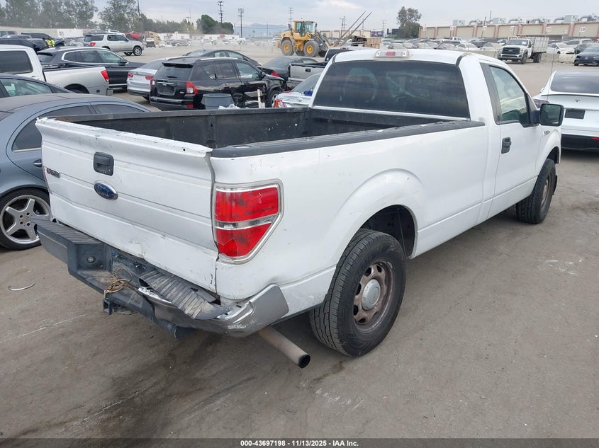 1FTNF1CF6BKD32722 2011 FORD F-150 photo no. 4