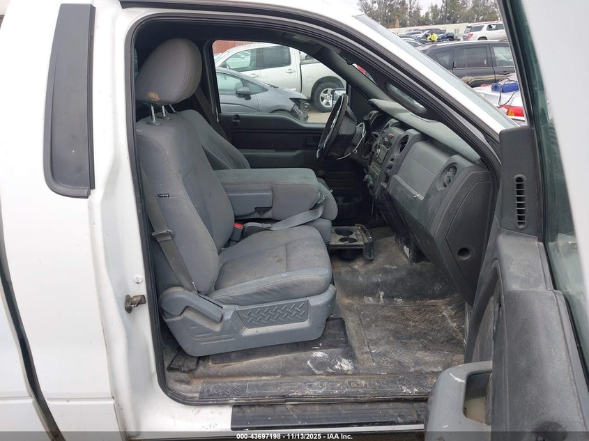 1FTNF1CF6BKD32722 2011 FORD F-150 photo no. 8
