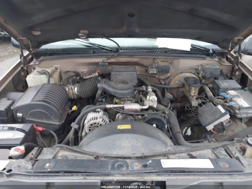 1997 Chevrolet K1500 Fleetside/Sportside VIN: 1GCEK19R8VE268781 Lot: 43697229