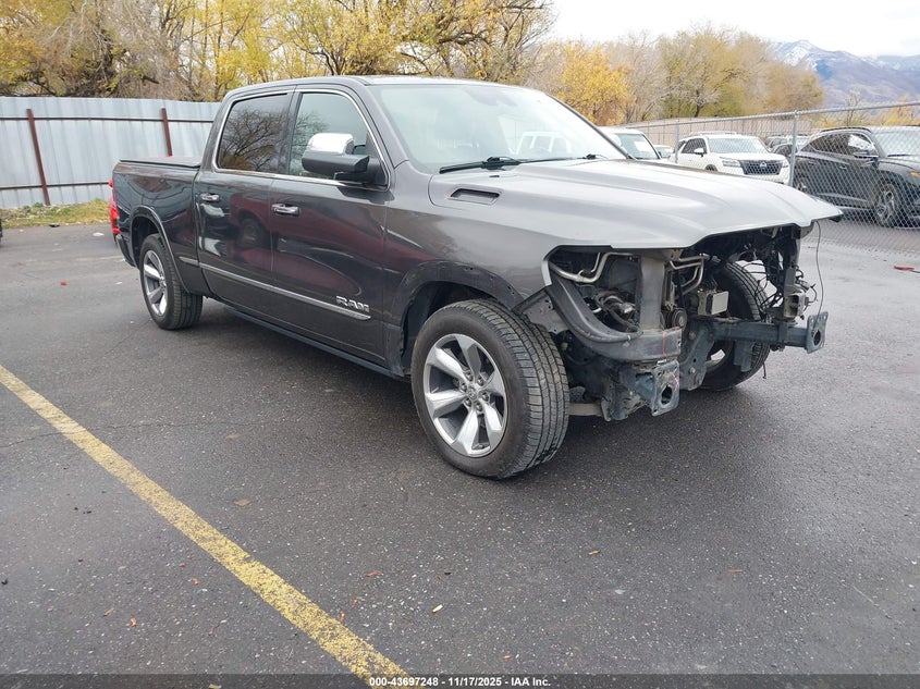 RAM 1500 LIMITED 4X4 6 4 BOX