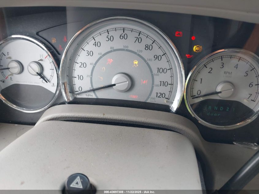 2008 Chrysler Aspen Limited VIN: 1A8HW58298F145883 Lot: 43697308