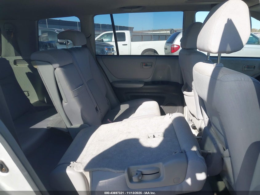JTEDP21A640037202 2004 TOYOTA HIGHLANDER photo no. 8