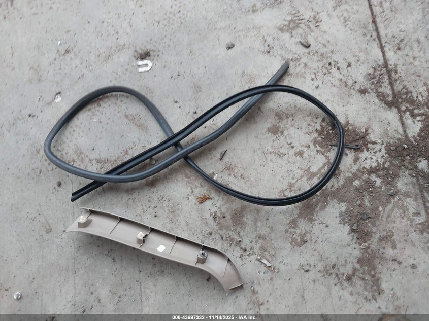 2002 Honda Odyssey Ex VIN: 2HKRL18692H520068 Lot: 43697332