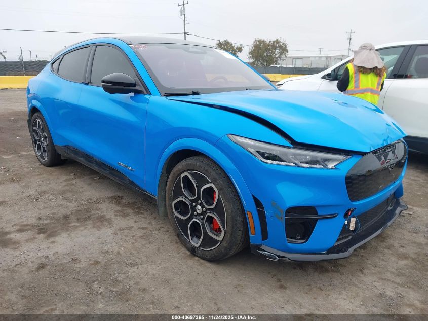 FORD MUSTANG MACH-E GT