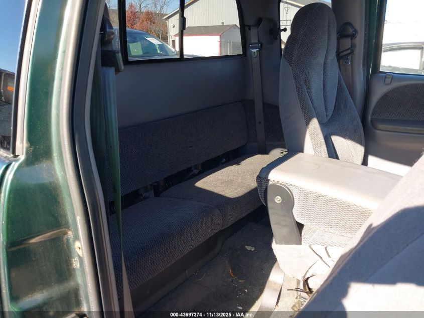 1998 Dodge Dakota Slt/Sport VIN: 1B7GG22X6WS557993 Lot: 43697374