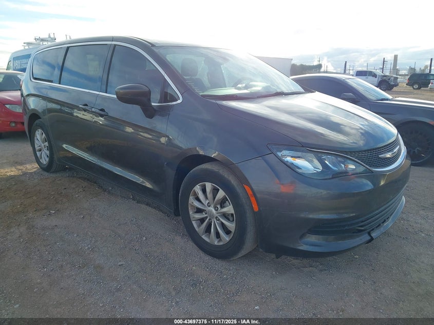 2C4RC1DG0HR709184 2017 Chrysler Pacifica Touring auction photo 1