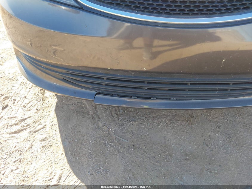 2017 Chrysler Pacifica Touring VIN: 2C4RC1DG0HR709184 Lot: 43697375