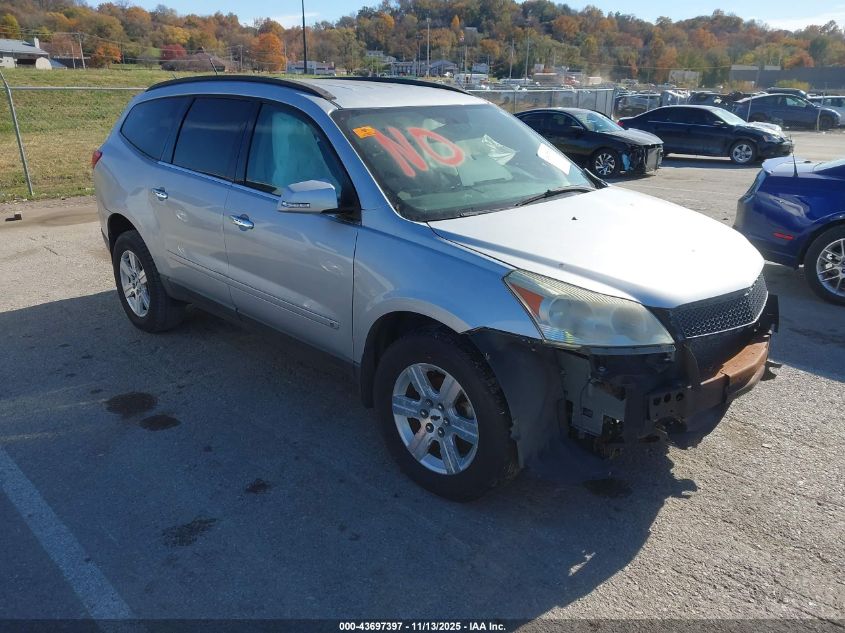 CHEVROLET TRAVERSE LT
