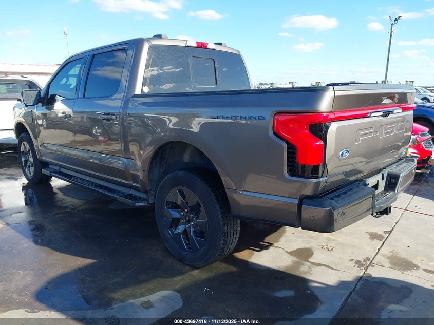 2023 Ford F-150 Lightning Lariat