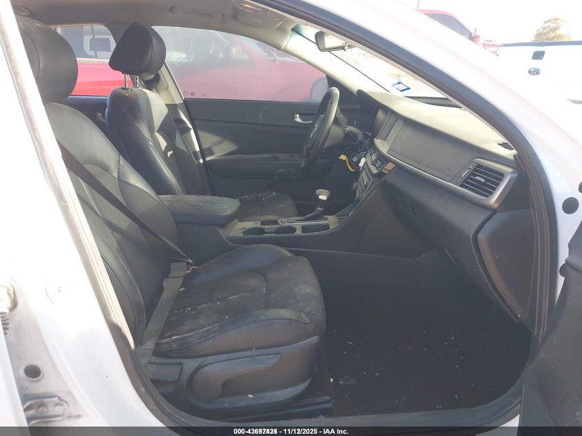 5XXGT4L36JG254881 2018 KIA OPTIMA photo no. 5