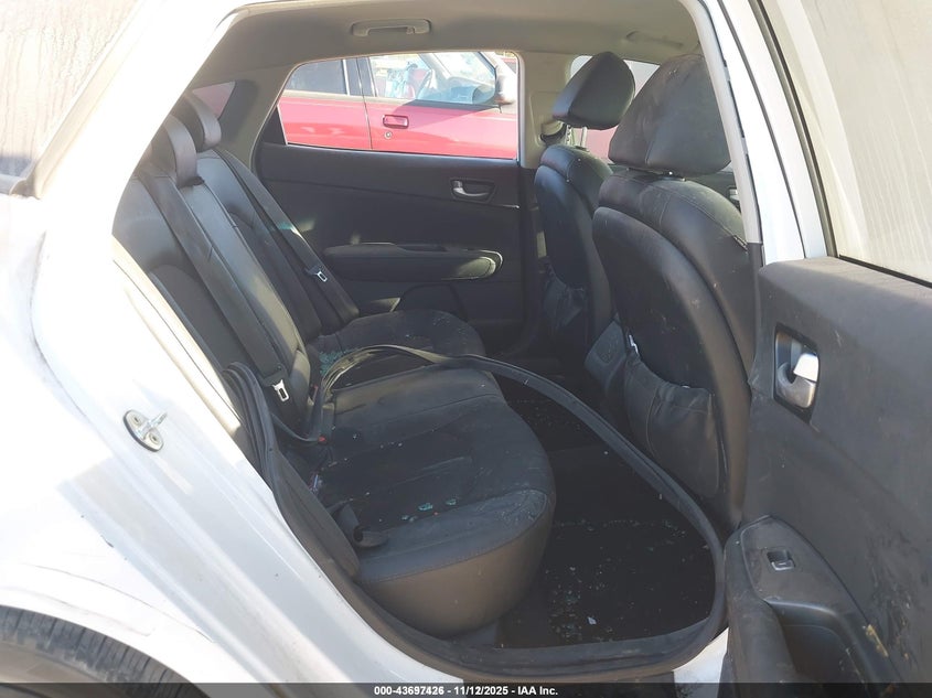 5XXGT4L36JG254881 2018 KIA OPTIMA photo no. 8