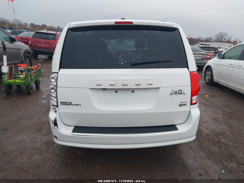 2018 Dodge Grand Caravan Sxt VIN: 2C4RDGCG2JR267175 Lot: 43697472