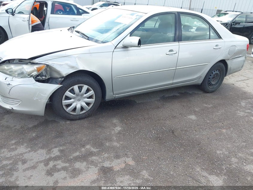 4T1BE30K15U518028 2005 TOYOTA CAMRY photo no. 6