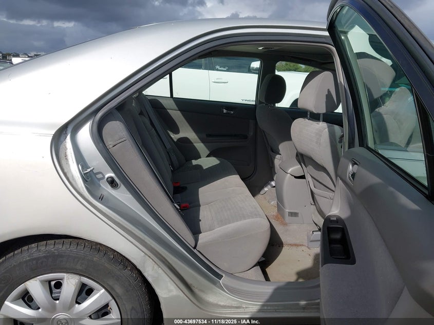 4T1BE30K15U518028 2005 TOYOTA CAMRY photo no. 8