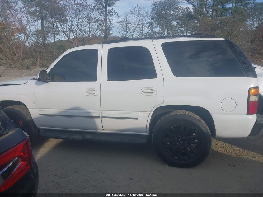 2004 Chevrolet Tahoe Lt VIN: 1GNEC13Z24R306588 Lot: 43697545