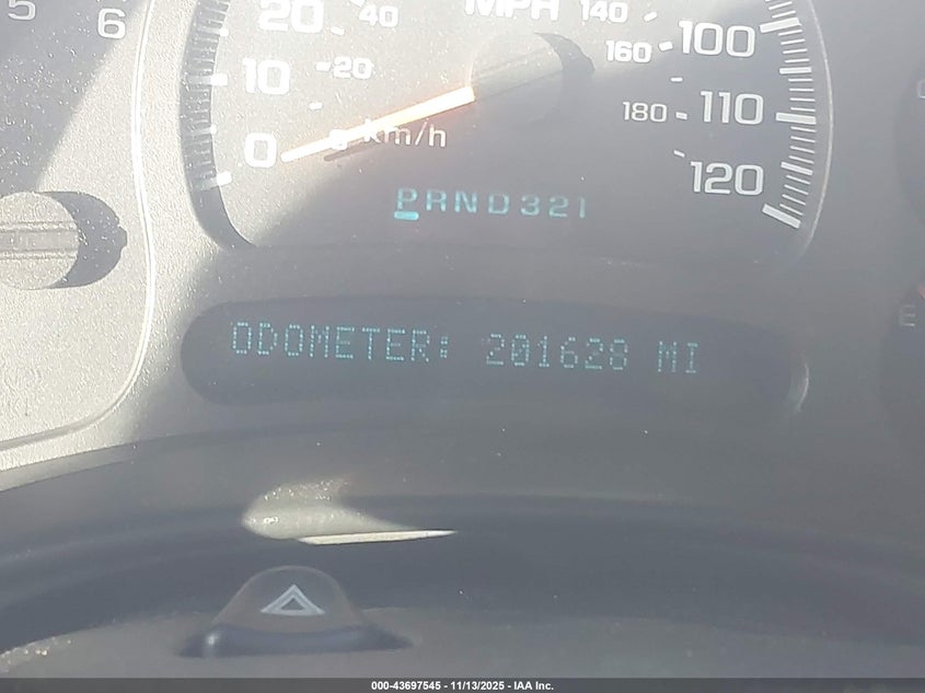 2004 Chevrolet Tahoe Lt VIN: 1GNEC13Z24R306588 Lot: 43697545