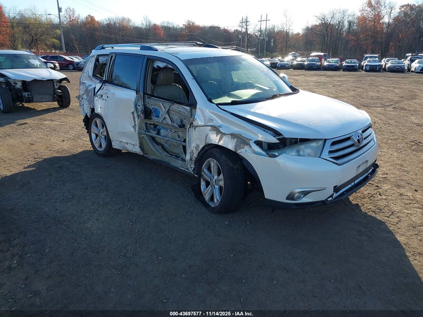 TOYOTA HIGHLANDER LIMITED V6