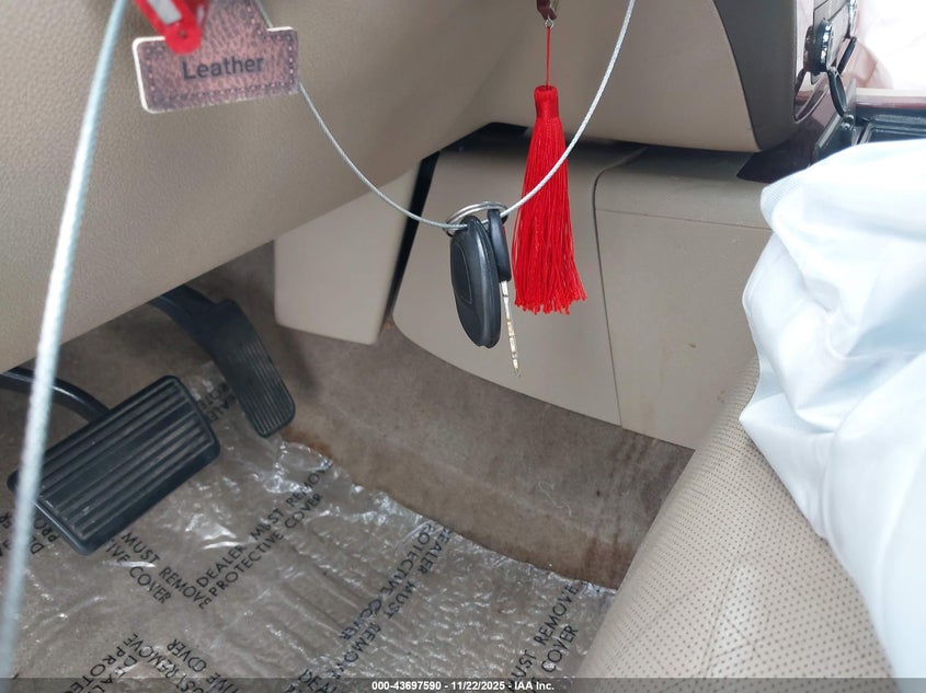 2013 Chevrolet Tahoe Ltz VIN: 1GNSCCE0XDR167727 Lot: 43697590