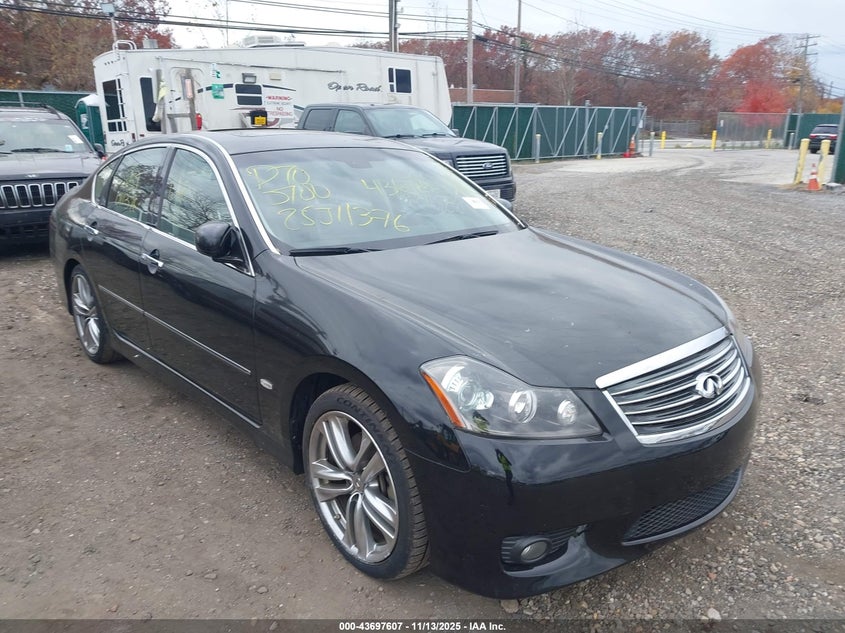 2008 Infiniti M35