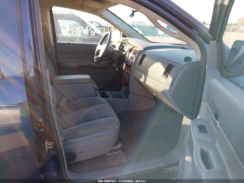 1D4HB48D55F579764 2005 DODGE DURANGO photo no. 5