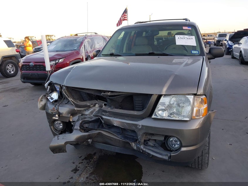 2004 Ford Explorer Xlt VIN: 1FMZU63K94ZA18375 Lot: 43697669