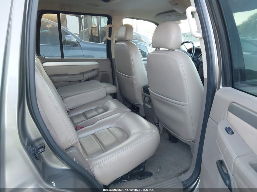 2004 Ford Explorer Xlt VIN: 1FMZU63K94ZA18375 Lot: 43697669