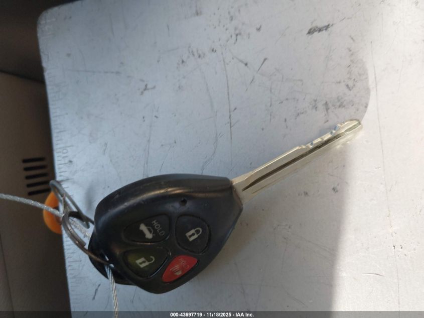 2008 Toyota Camry Le VIN: 4T1BE46K88U261113 Lot: 43697719