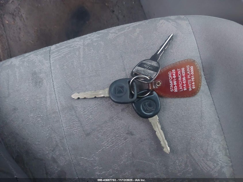 2004 Saturn Vue 4 Cyl VIN: 5GZCZ23D94S806912 Lot: 43697753