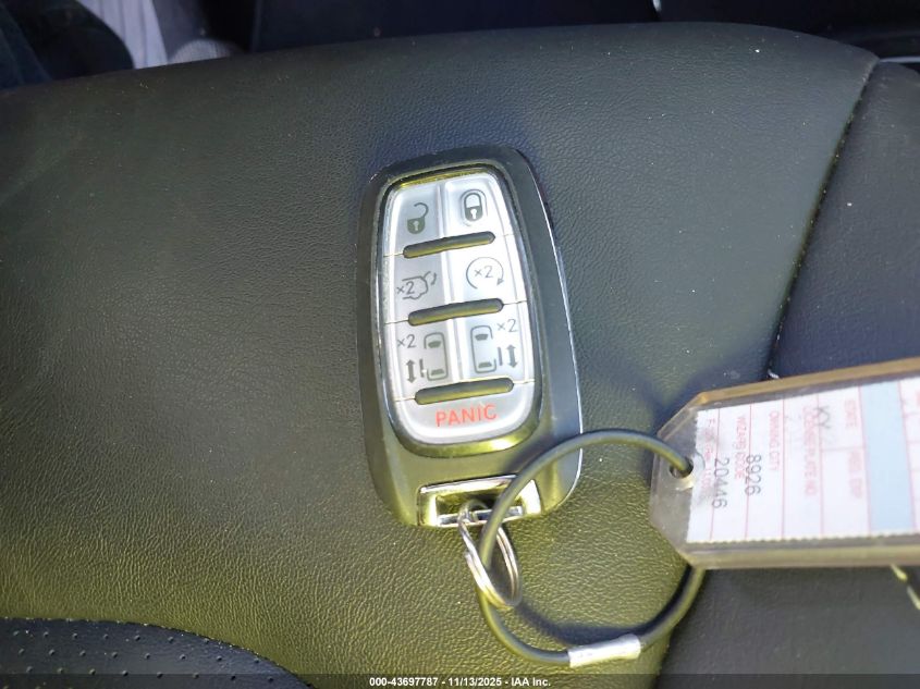 2025 Chrysler Pacifica Hybrid Select VIN: 2C4RC1S76SR577848 Lot: 43697787