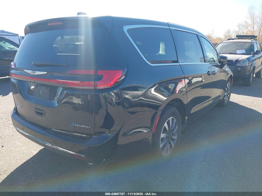 2C4RC1S76SR577848 2025 CHRYSLER PACIFICA photo no. 4