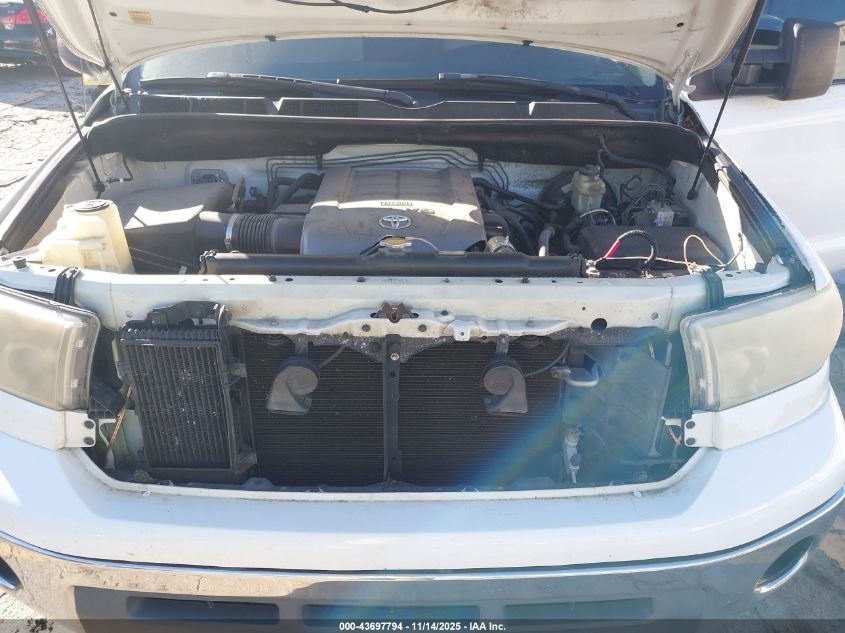 2007 Toyota Tundra Sr5 5.7L V8 VIN: 5TBEV54177S459923 Lot: 43697794