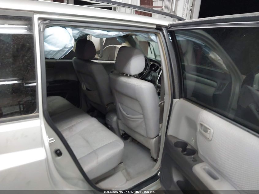 2005 Toyota Highlander V6 VIN: JTEDP21A850058361 Lot: 43697797