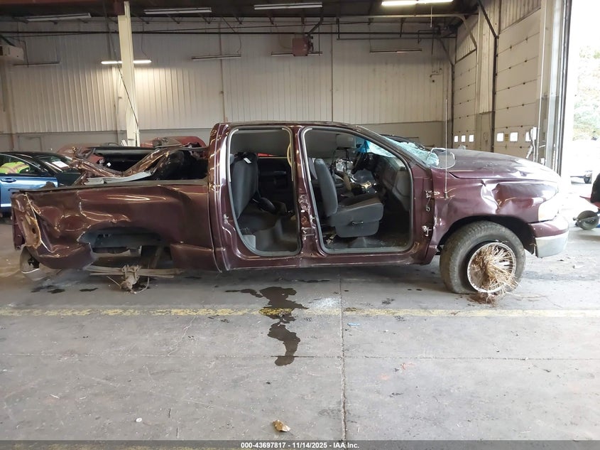 2004 Dodge Ram 1500 Slt/Laramie VIN: 1D7HU18N14S681637 Lot: 43697817