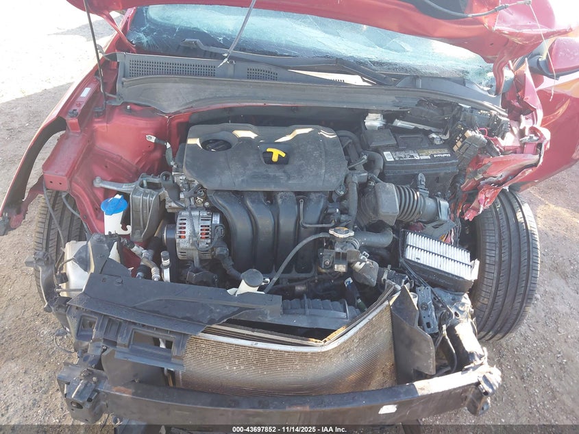 2019 Kia Forte Lxs VIN: 3KPF24AD9KE109306 Lot: 43697852