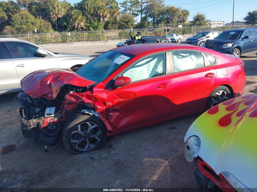 2019 Kia Forte Lxs VIN: 3KPF24AD9KE109306 Lot: 43697852