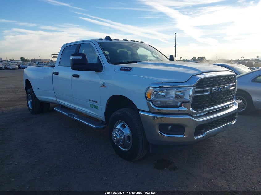 3C63RRHL4RG337163 2024 RAM 3500 photo no. 4