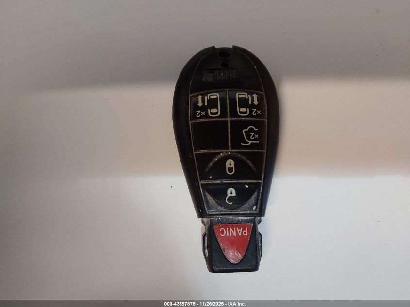 2010 Dodge Grand Caravan Sxt VIN: 2D4RN5D1XAR121931 Lot: 43697875