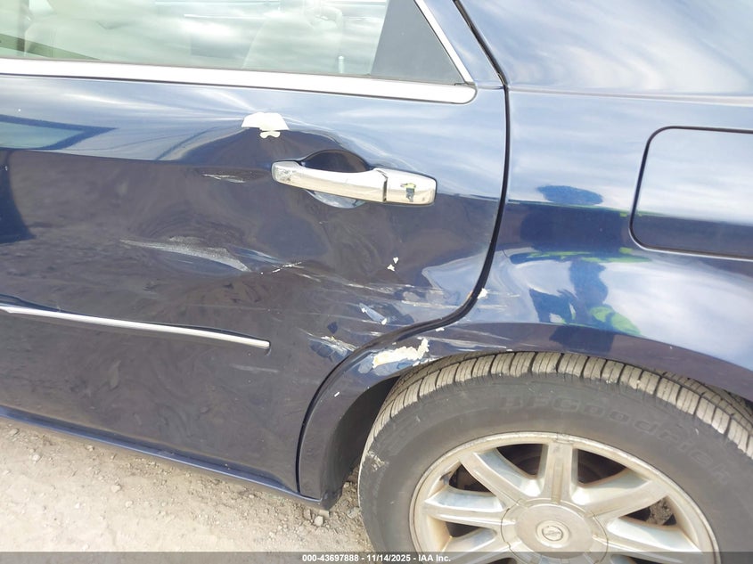 2005 Chrysler 300C VIN: 2C3AA63H45H575327 Lot: 43697888