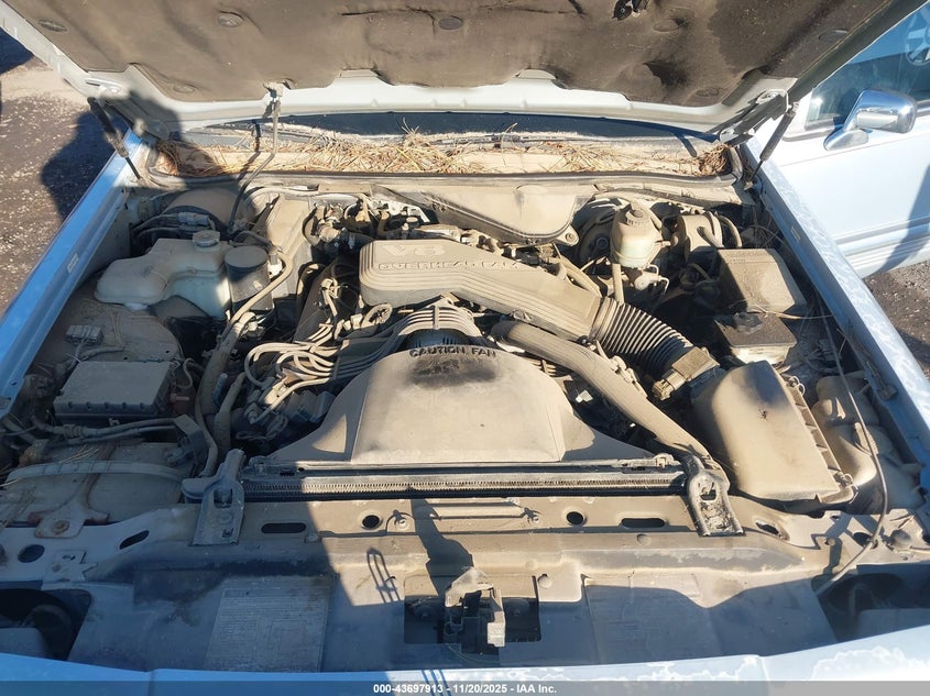 1991 Lincoln Town Car Cartier VIN: 1LNCM83W4MY644572 Lot: 43697913