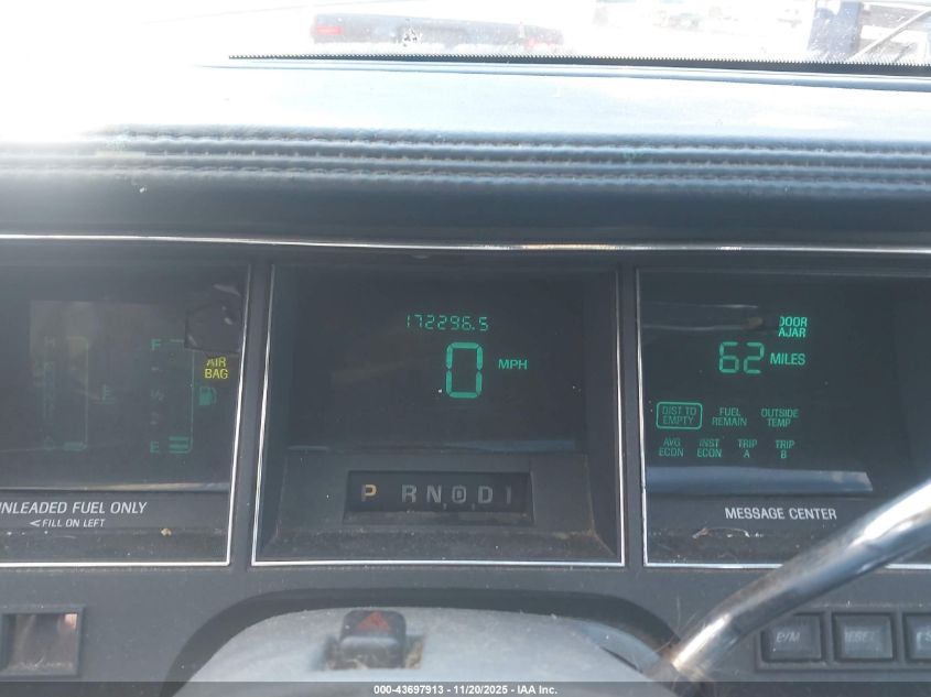 1991 Lincoln Town Car Cartier VIN: 1LNCM83W4MY644572 Lot: 43697913