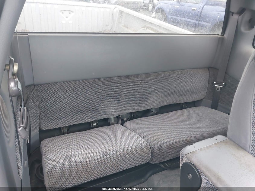 1B7GL22X8WS547378 1998 DODGE DAKOTA photo no. 7