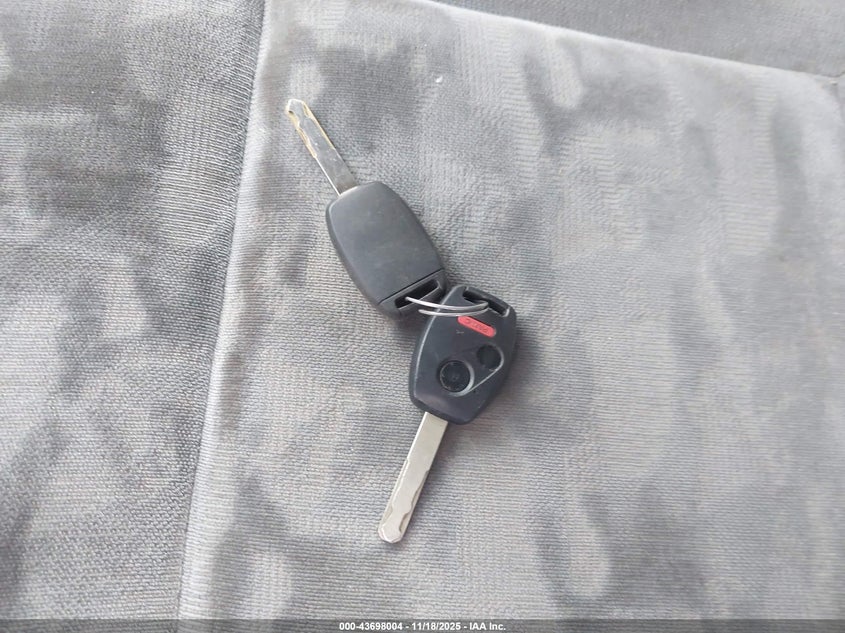 2005 Honda Pilot Ex VIN: 2HKYF18415H539803 Lot: 43698004