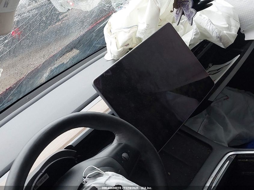 2022 Tesla Model 3 Long Range Dual Motor All-Wheel Drive VIN: 5YJ3E1EB4NF116907 Lot: 43698019